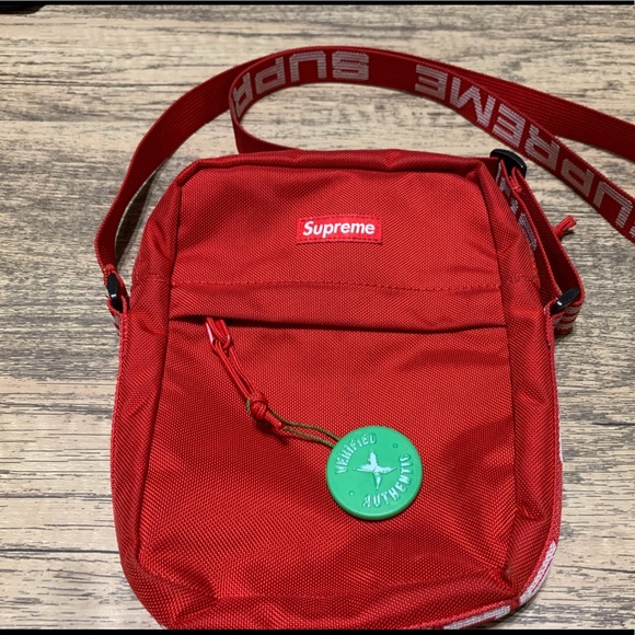 Supreme Red Shoulder Bags